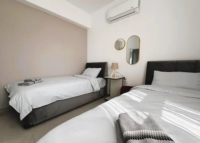 Appartamento Caesar Arrius 27, Amaizing Spacious 2-bedroom-2 Bathroom *